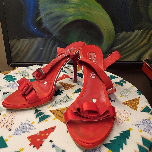 EU39 Red patent leather stilettos with buckles and bows by Bravo Browns - Picture 1 of 16